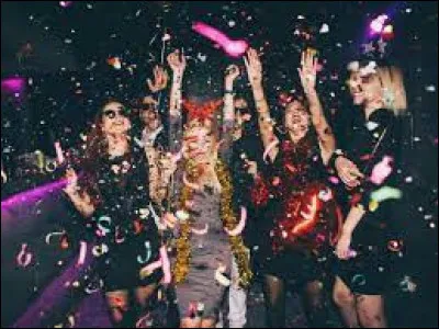 Aimes-tu faire la fête ? Tu préfères...