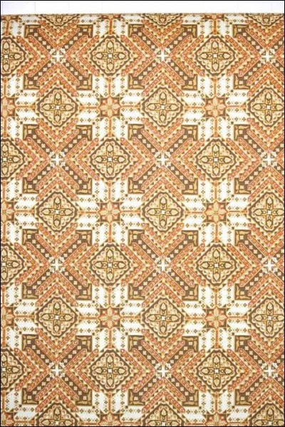 Quelle heure était-il au clocher de l'église quand une fille est sortie de la mairie et que comme chaque soir, je l'ai attendue car il fallait que je lui parle à tout prix ?