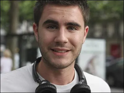 Qui est ce youtubeur ?