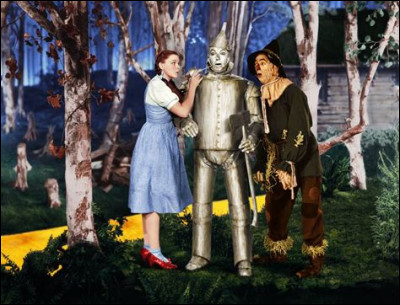 Par qui Dorothy est-elle élevée ?