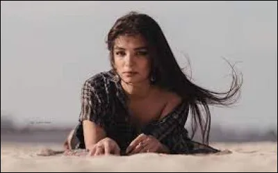 Quel est le nom de cette actrice ?