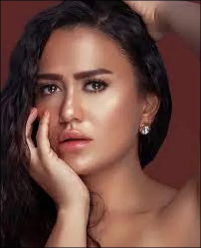 Quel est le nom de cette actrice ?