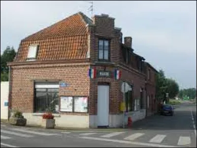 Nous terminons notre balade à la frontière belge, à Warneton. Commune de la métropole Lilloise, elle se situe dans le département ...
