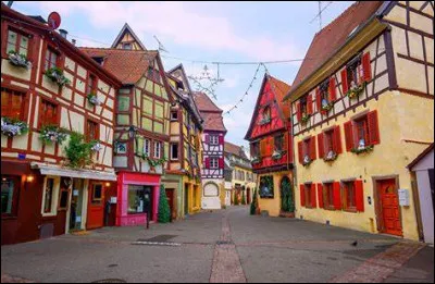 Dans quelle nouvelle région de France l'Alsace se situe-t-elle ?