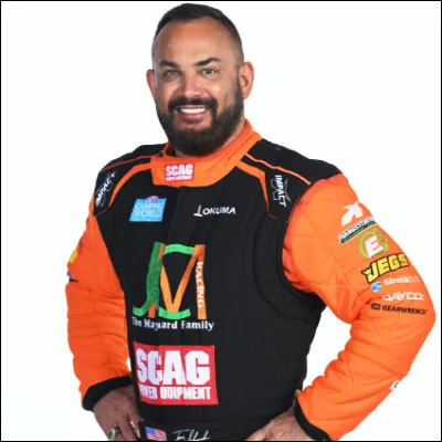 Dans quel sport automobile Tony Schumacher est-il l�un des plus grands champions de la cat&eacute;gorie Top Fuel ?