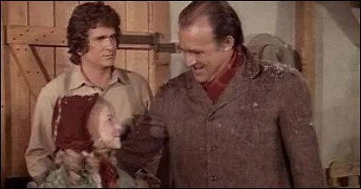 Qui est la pire ennemie de Nelly ?