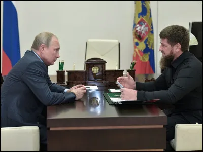 Politique : Comment s'appelle cette république constitutive de la fédération de Russie et dirigée d'une main de fer par Ramzan Kadyrov ?