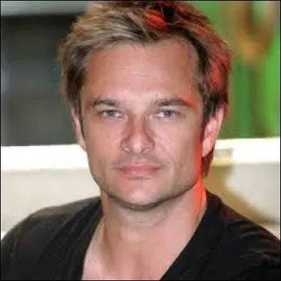 Quel chanteur français chante "High" ?