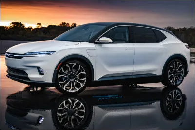 Qui chante "Comme elle est partie Jim a les nerfs / Jimmy boit du gin dans sa Chrysler / La presqu'&icirc;le le boulevard de la mer est con / Comme elle est partie attention Jimmy tourne en rond" ?