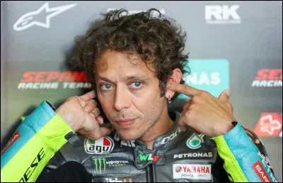 Qui est ce pilote de vitesse moto, comptabilisant pas moins de 199 podiums sur toute sa carrière ?