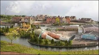 Le parc d'attractions Le Royaume de Gulliver au Japon n'a été en activité que pendant 4 ans. Ensuite, il a été abandonné. Pourquoi ?