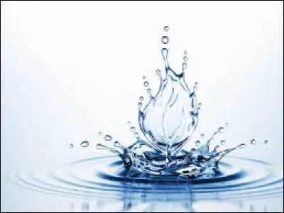 Quelle température au minimum faut-il atteindre pour que l'eau se change en gaz ?