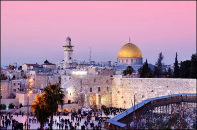Quelles sont les deux couleurs du drapeau isra&eacute;lien ?