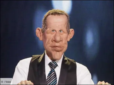 Quel &eacute;tait le surnom de Patrick Poivre d'Arvor dans "Les Ar&egrave;nes de l'info" de Canal + ?