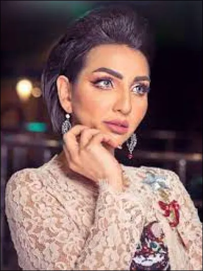 Quel est le nom de cette actrice ?