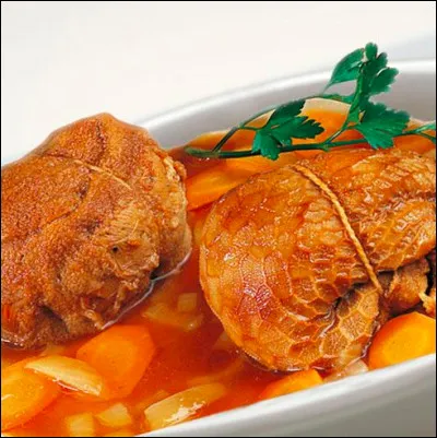 De quel département français les trenèls, viande d'agneau, sont-ils une spécialité ?