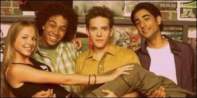 Quel est le surnom de Ray Brennan dans "Radio Free Roscoe" ?