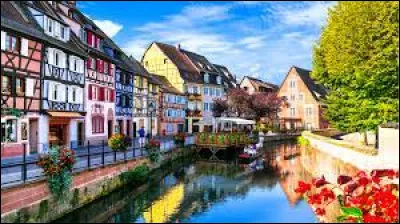 Dans laquelle de ces villes françaises peut-on visiter la Petite Venise ?