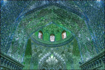 Culture : Quel objet artisanal fait la renommée de l'Iran ?