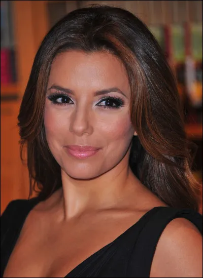 Comment lactrice qui joue Gabrielle s'appelle-t-elle ?