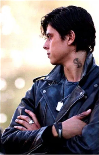 Allez, une petite dernière :