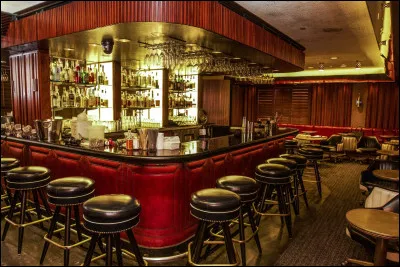 Voici le scénario : tu as un rendez-vous avec la personne que tu aimes. Tu es super content(e) et le jour où tu y vas, elle est en retard. Tu attends, attends... et au bout d'une heure, toujours pas là ! Quelle est ta réaction ?