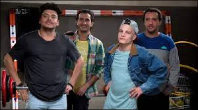 Laquelle de ces informations est vraie concernant le film français "Amis publics" ?