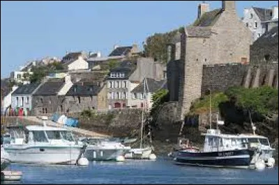 Je vous propose de partir sur la C&ocirc;te d'Iroise, &agrave; la d&eacute;couverte du Conquet. Ville bretonne, au nord de la pointe Saint-Mathieu, elle se situe dans le d&eacute;partement ...