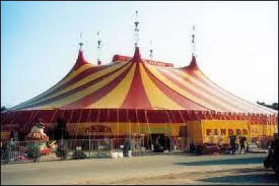 Que faut-il ajouter à "cha" pour obtenir le nom de la grande tente abritant un cirque ?