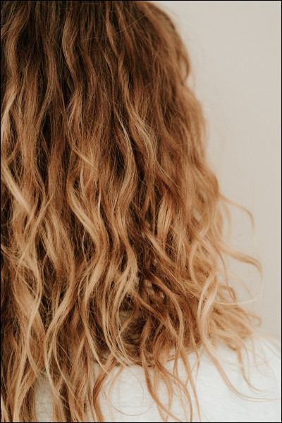 Tes cheveux sont...