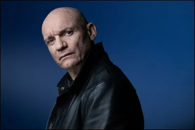 Complétez le titre de cette chanson figurant dans le répertoire de Gaëtan Roussel : "Les ... difficiles".