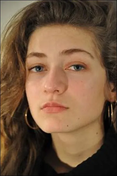 De qui Léopoldine est-elle amoureuse ?