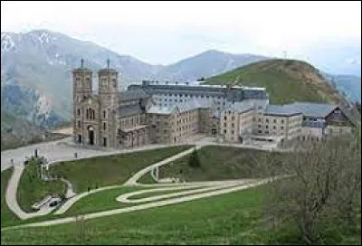 Je vous propose de partir en Isère, à la découverte du sanctuaire Notre-Dame, à La Salette-Fallavaux. Nous serons en région ...