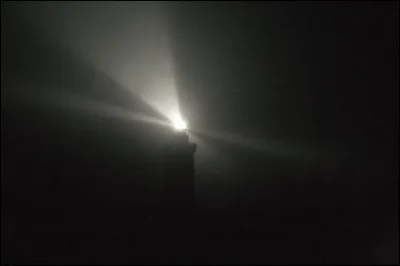 Je ... ai dit de prendre quelque chose qui ... dans le noir. Moi, je ne ... pas !