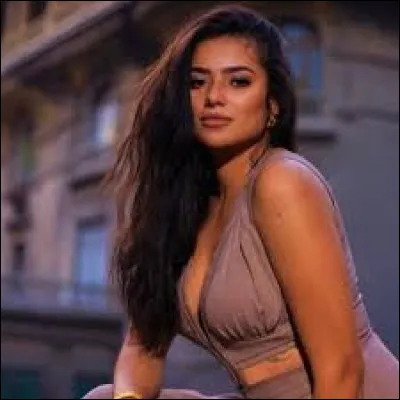 Quel est le nom de cette actrice ?