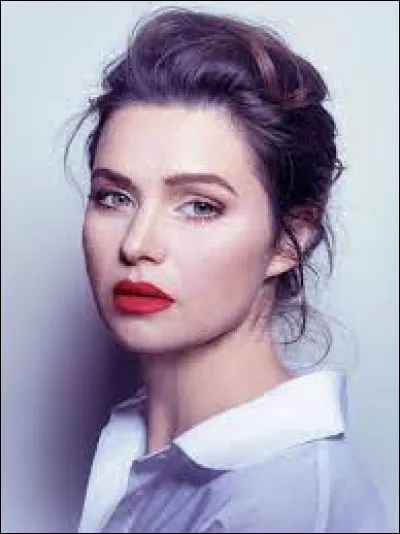 Quel est le nom de cette actrice ?