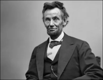 Abraham Lincoln : Quelle information est inexacte ?