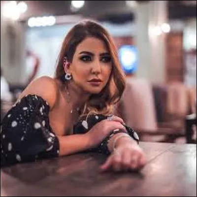 Quel est le nom de cette actrice ?