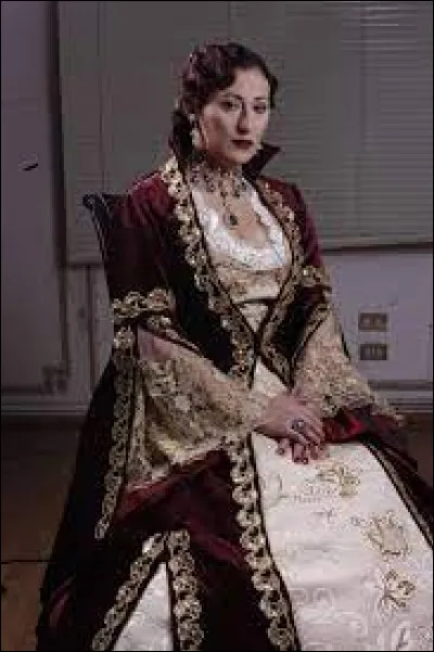 Quel est le nom de cette actrice ?