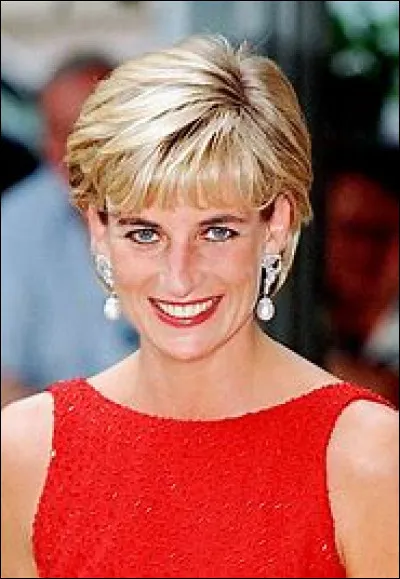 Où est morte Diana Spencer ?