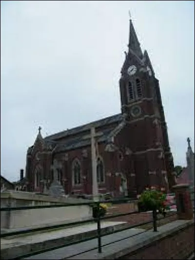 Je vous propose de partir dans le Santerre, à Mesnil-Saint-Nicaise. Nous serons dans les Hauts-de-France, dans le département ...