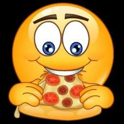 Quelle pizza comporte les ingrédients : tomate, mozzarella, jambon, champignons ?