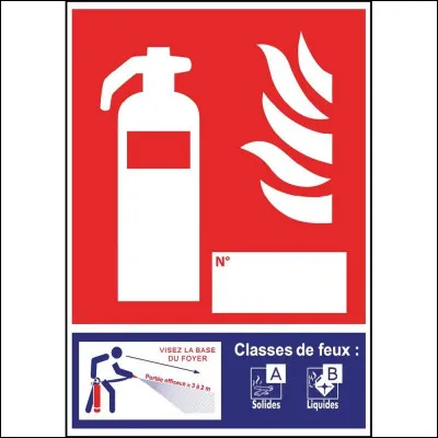 Un extincteur est un bon moyen pour lutter contre un incendie :