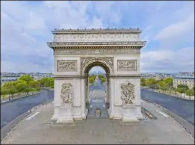 Arc de triomphe : Quelle affirmation est inexacte ?