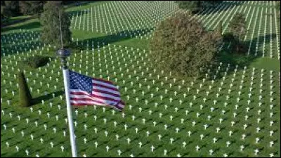 Cimetière américain de Normandie : Quelle affirmation est inexacte ?