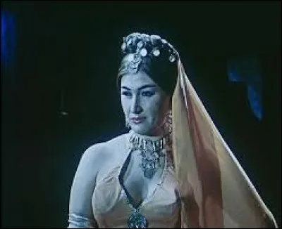 Quel est le nom de cette actrice ?