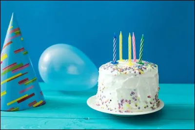 Qui a composé l'album "22" ?