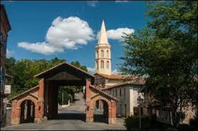 Village Gersois, Montpézat se situe dans l'ancienne région ...