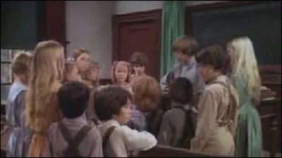 Comment les parents de James meurent-ils ?