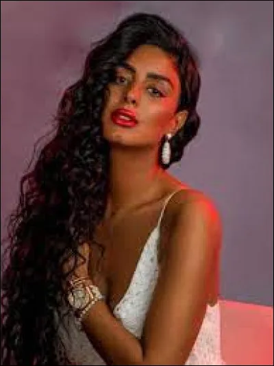 Quel est le nom de cette actrice ?